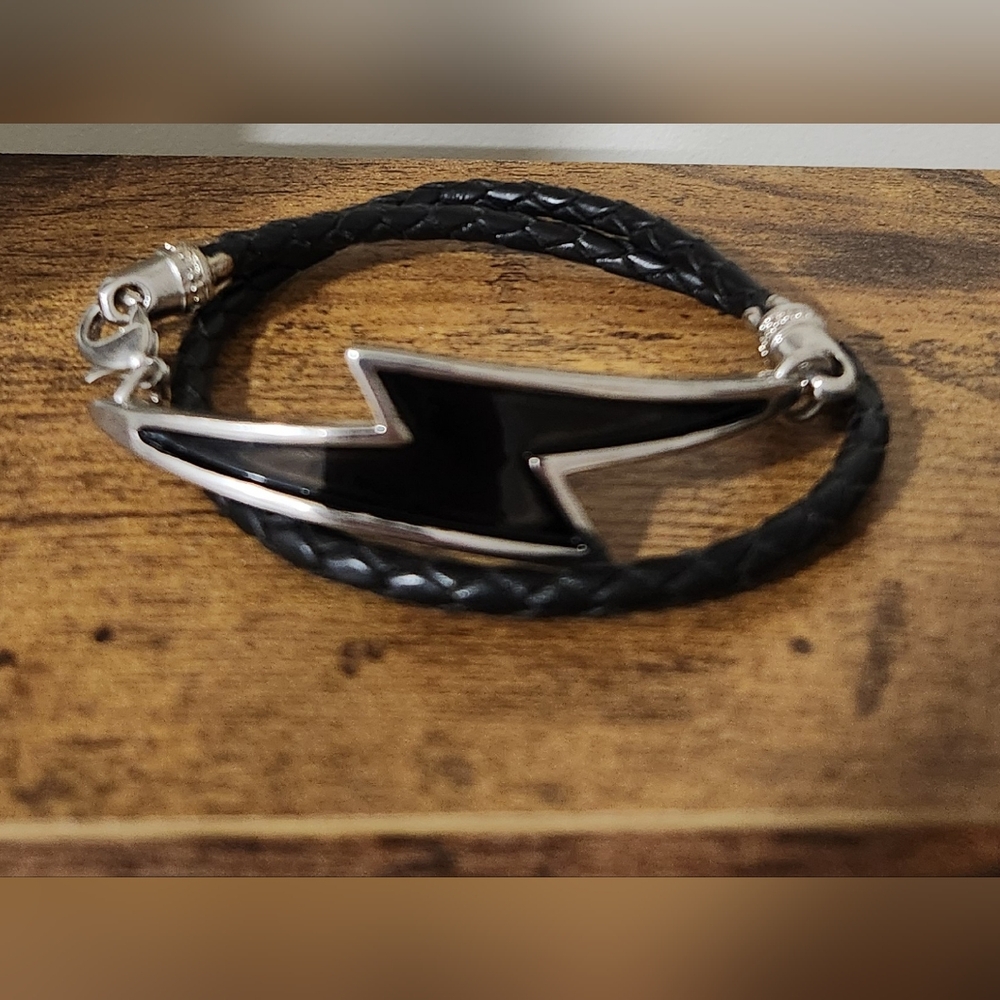 SLUMERICAN X KING BABY BOLT BRACELET